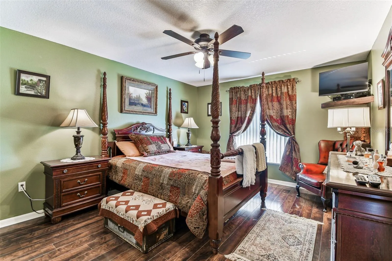 7217 RANGI DR