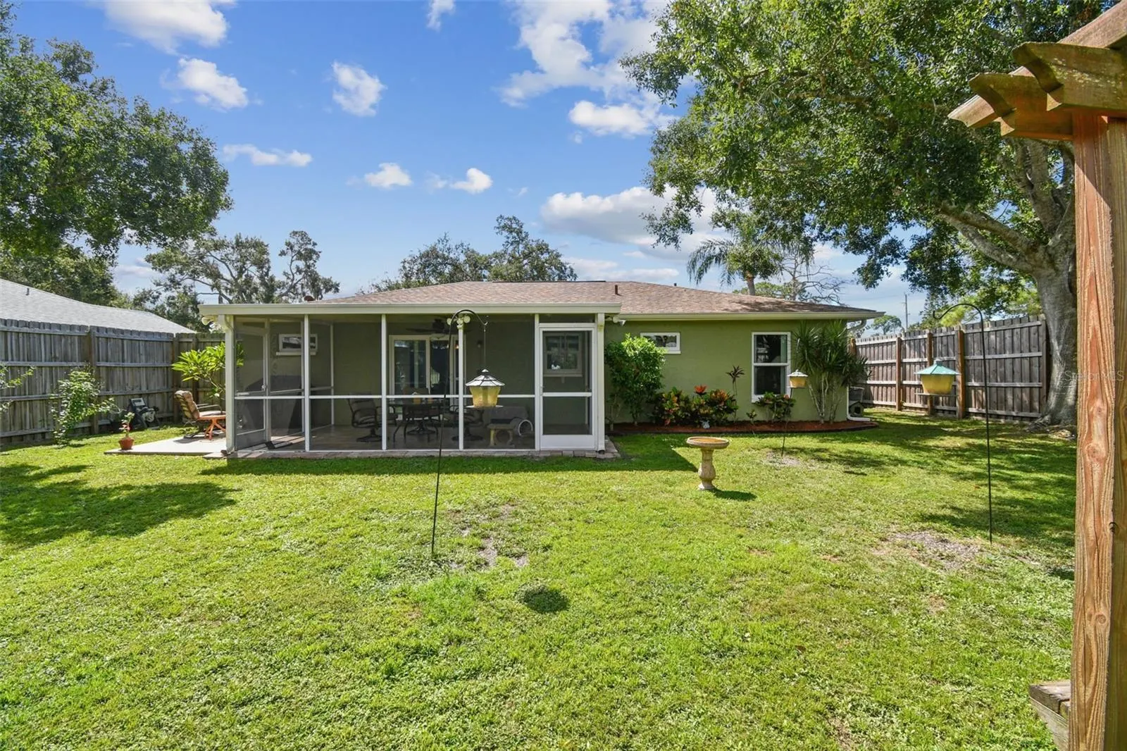 7217 RANGI DR