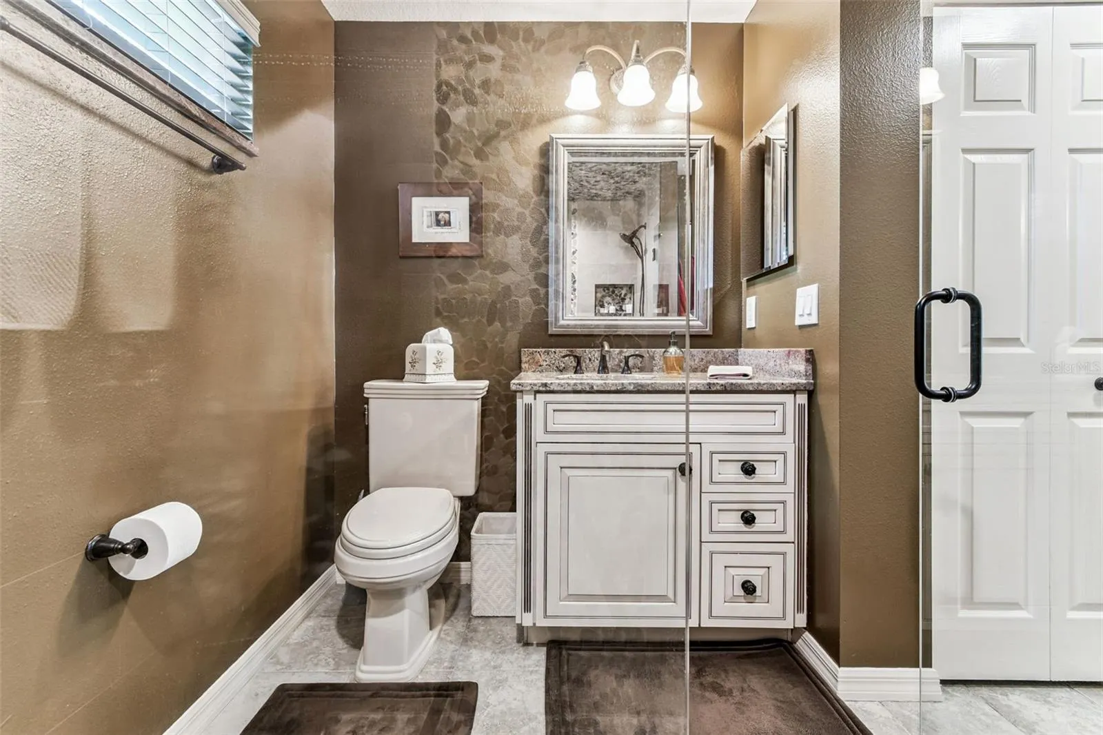 7217 RANGI DR