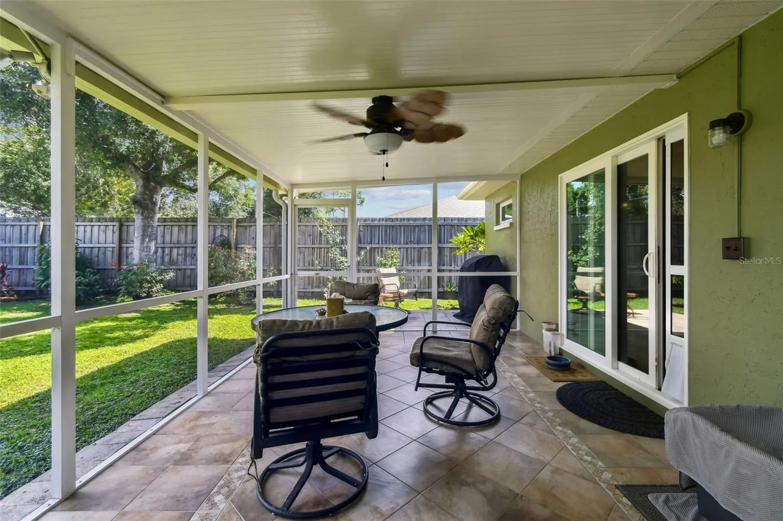 7217 RANGI DR