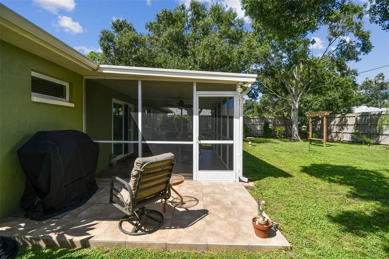 7217 RANGI DR