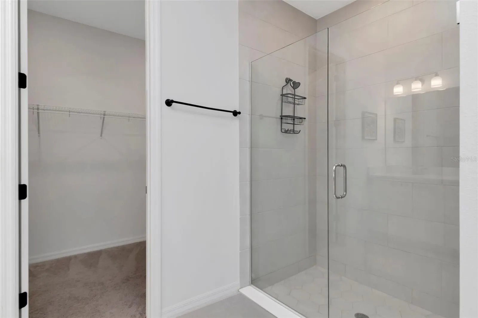 2260 DERWENT DR
