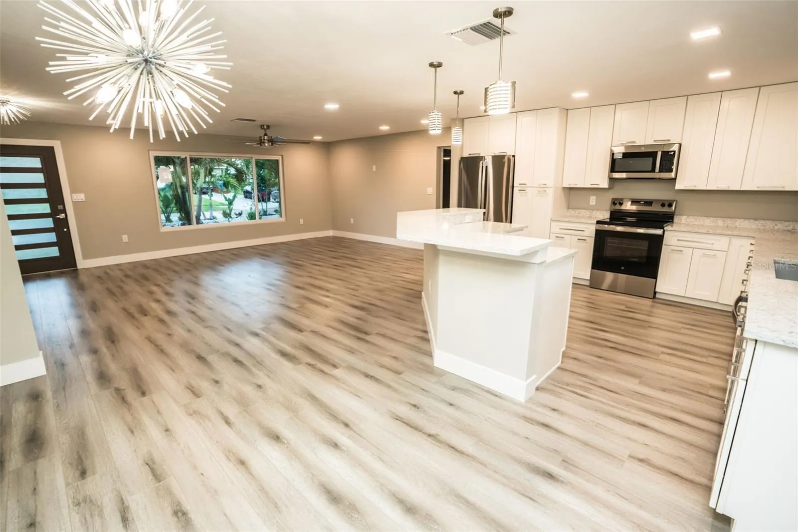 6312 FLAMINGO DR