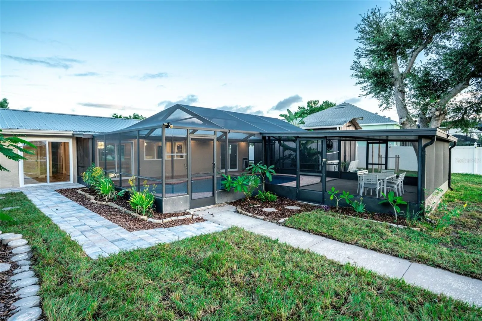 6312 FLAMINGO DR