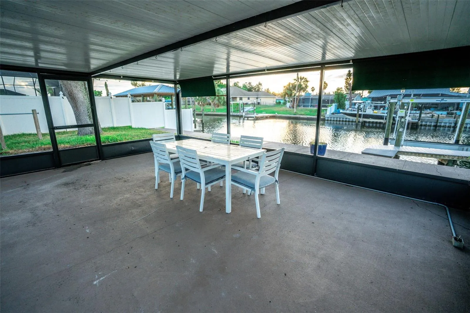 6312 FLAMINGO DR