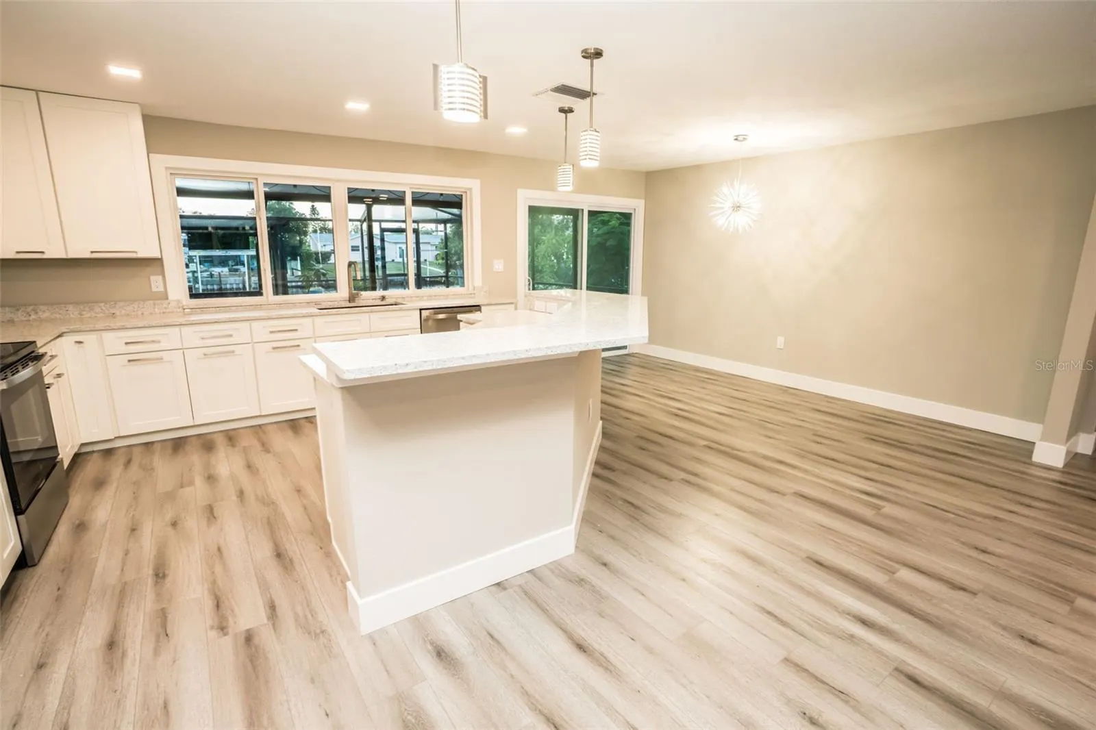 6312 FLAMINGO DR