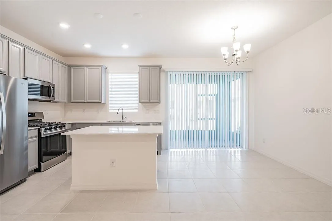 14086 KITE LN