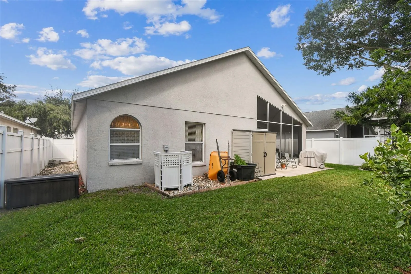 3843 BELLEWATER BLVD