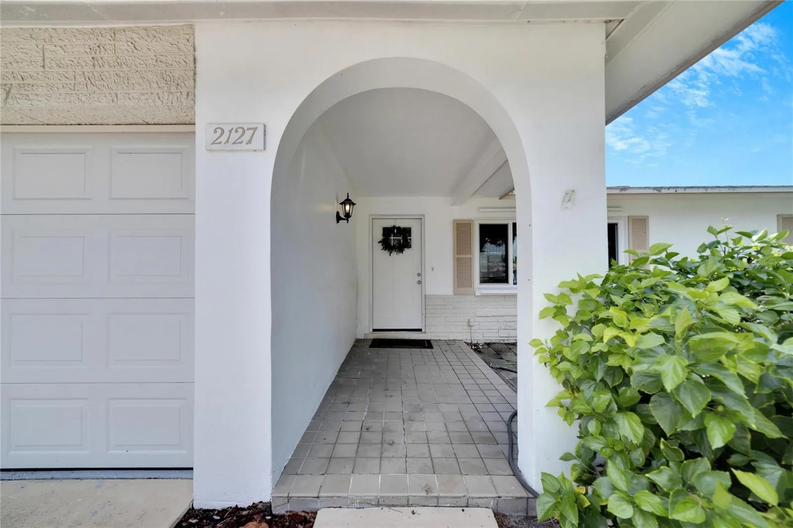 2127 SCOTLAND DR