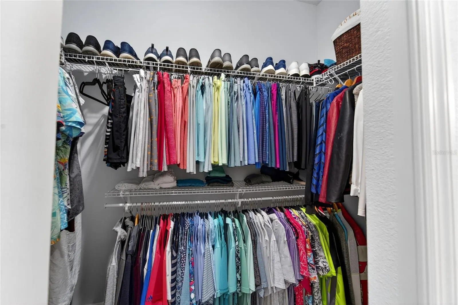 3811 SALIDA DELSOL DR