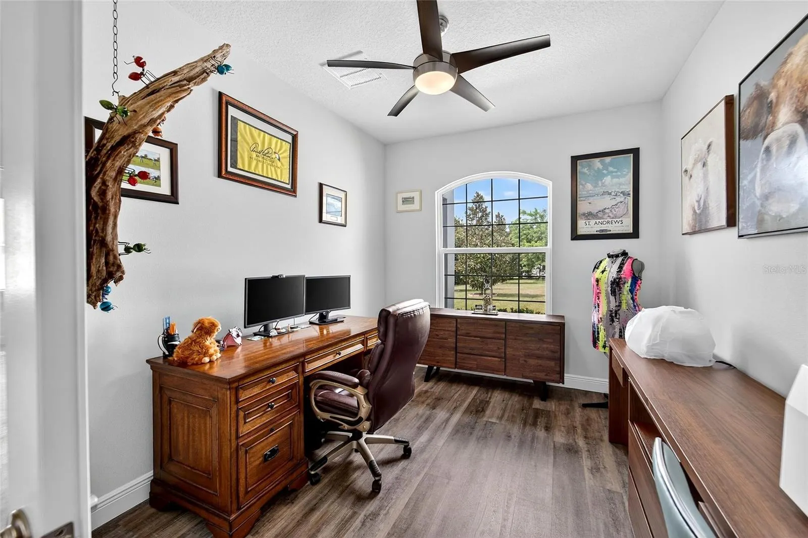 3811 SALIDA DELSOL DR