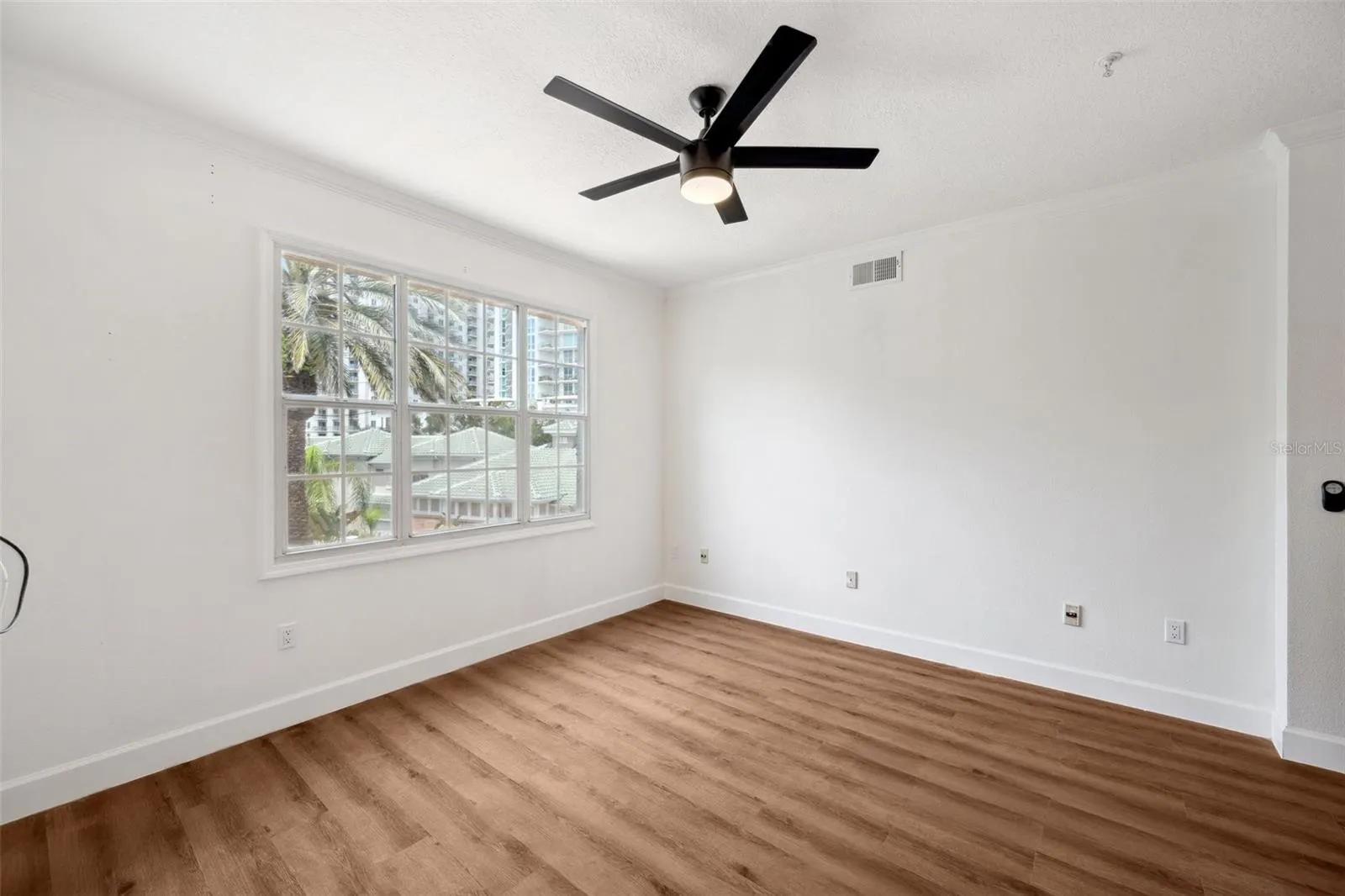 501 KNIGHTS RUN AVE #1206, #1206