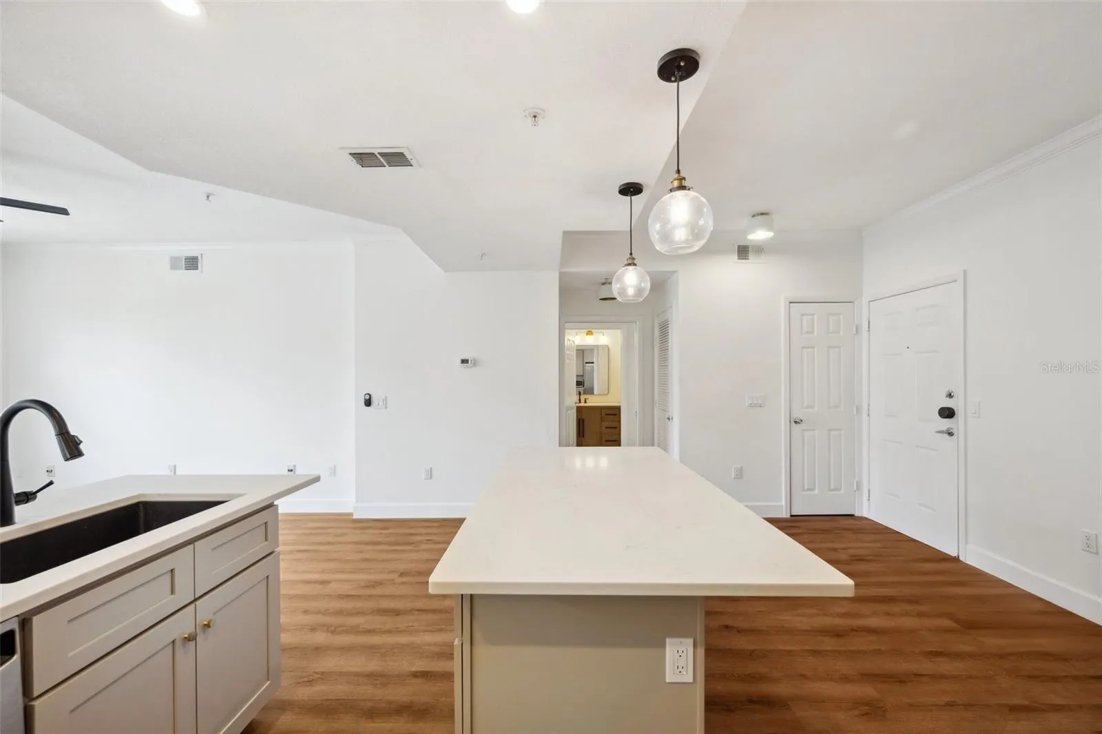 501 KNIGHTS RUN AVE #1206, #1206