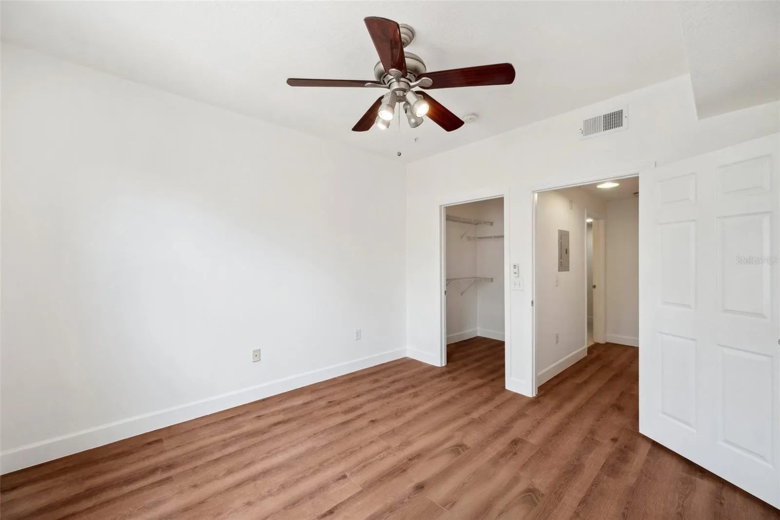 501 KNIGHTS RUN AVE #1206, #1206