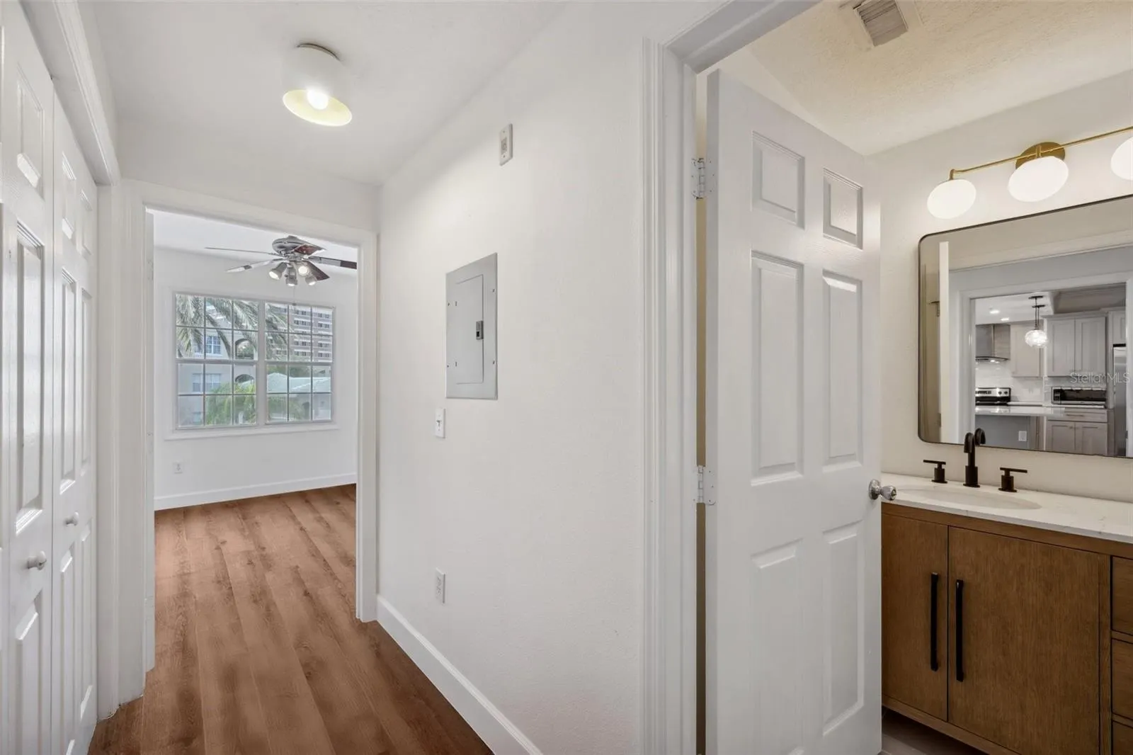 501 KNIGHTS RUN AVE #1206, #1206