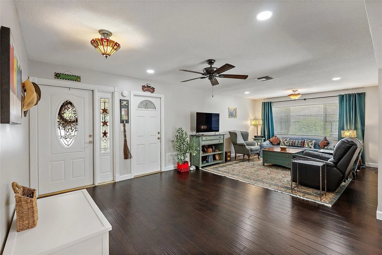 13402 CORDOVA DR