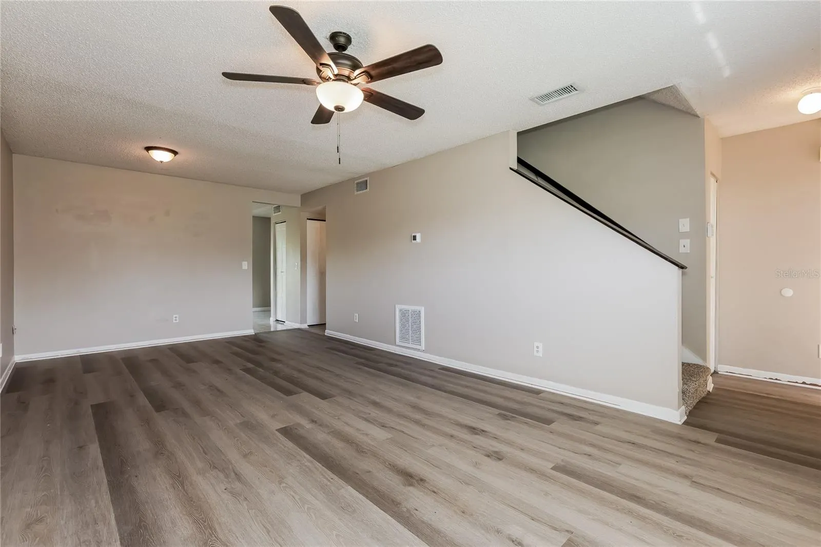 3123 SANDSPUR DR