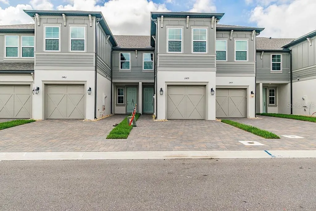 2479 FOGGY CREEK CIR