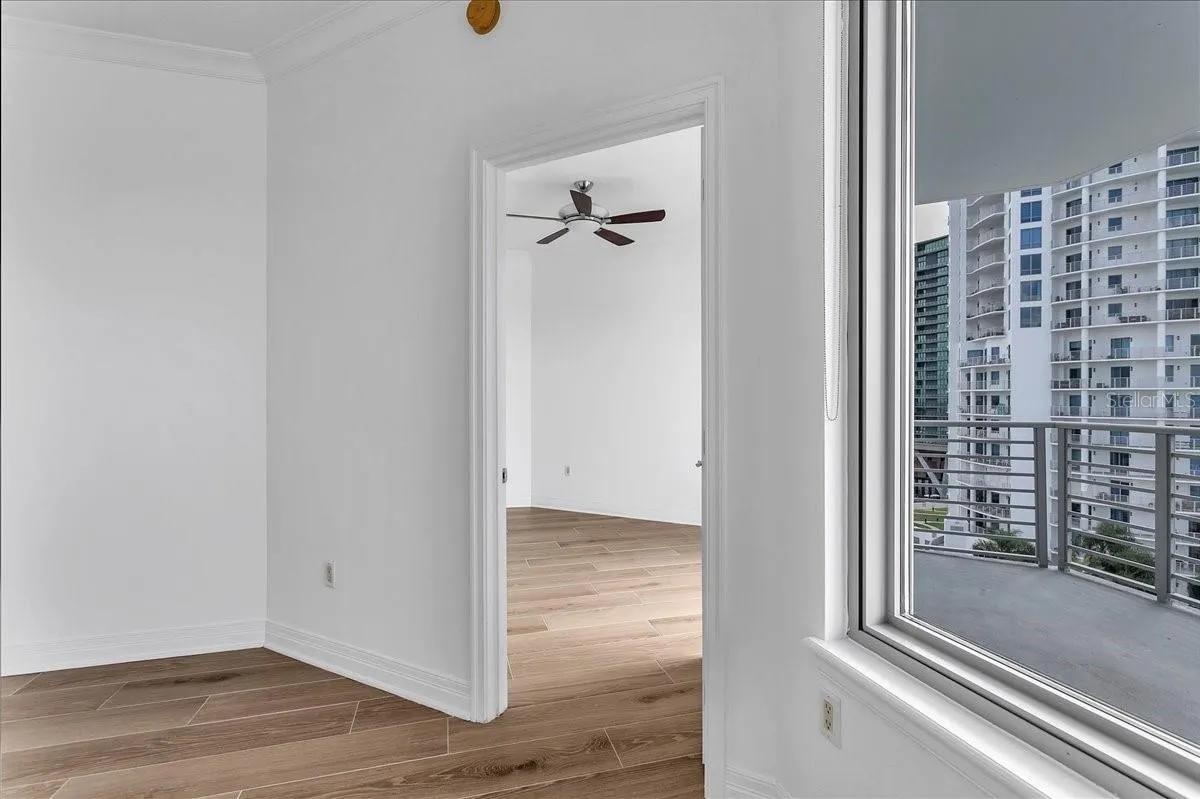 1209 E CUMBERLAND AVE #1102, #1102