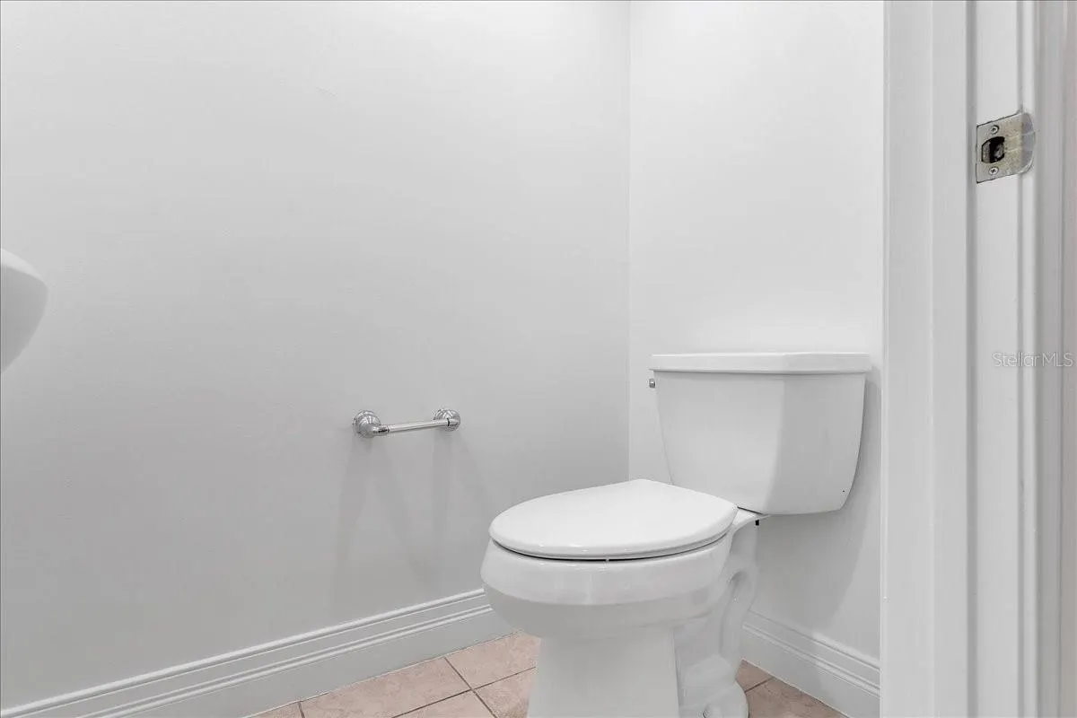 1209 E CUMBERLAND AVE #1102, #1102