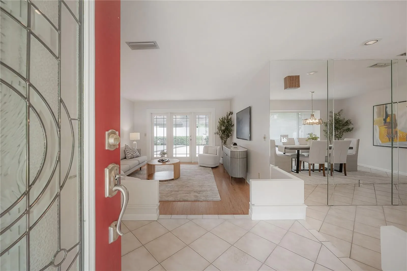 3341 FOXRIDGE CIR