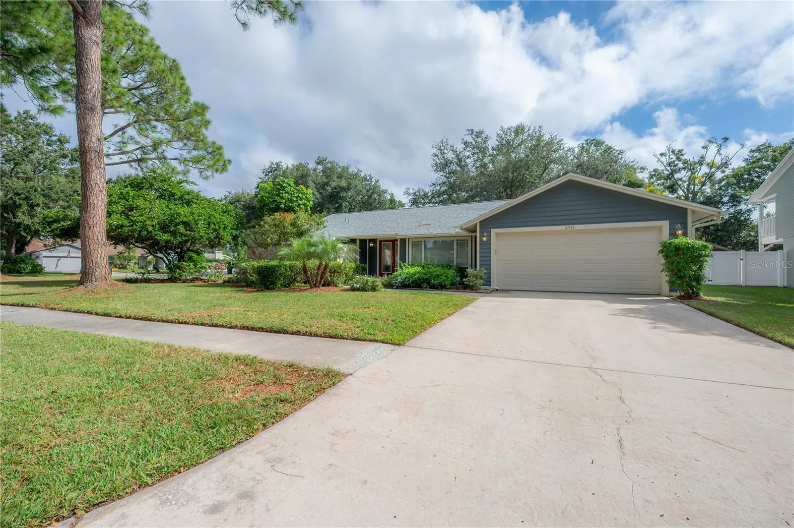 3341 FOXRIDGE CIR