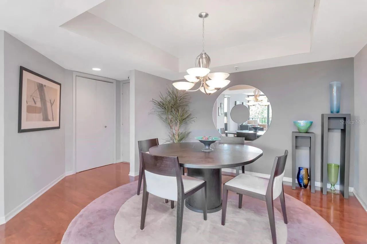 3211 W SWANN AVE #410, #410