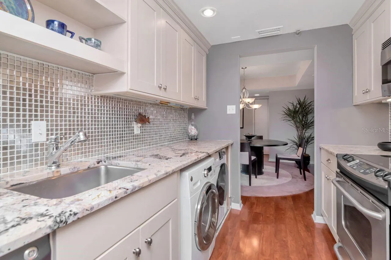 3211 W SWANN AVE #410, #410