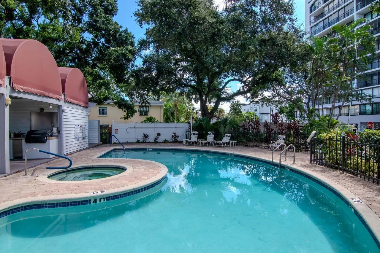 3211 W SWANN AVE #410, #410