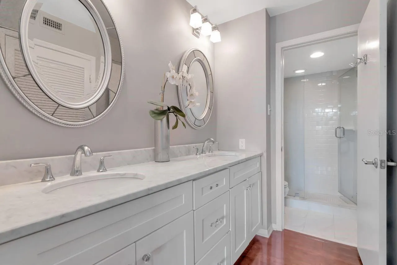 3211 W SWANN AVE #410, #410