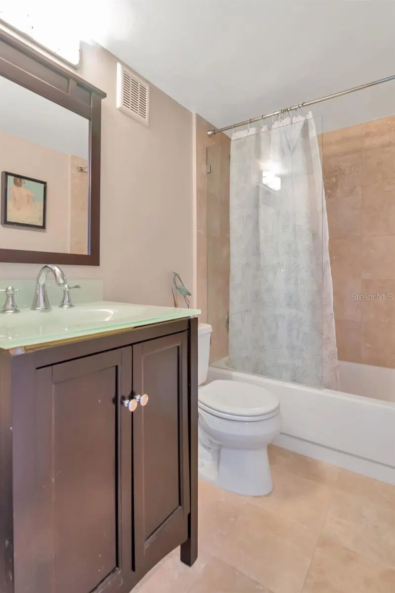 3211 W SWANN AVE #410, #410