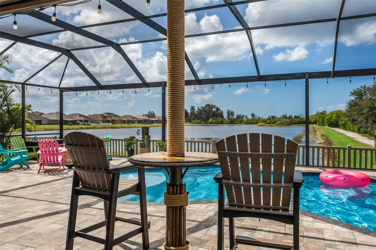 1520 YALE CASTLE CT