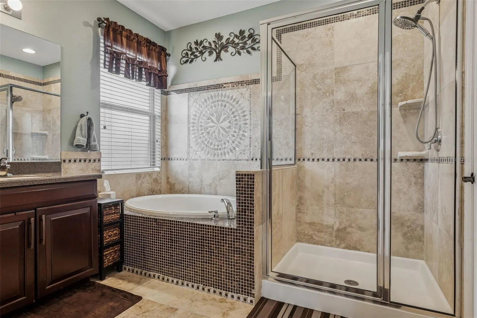 1520 YALE CASTLE CT