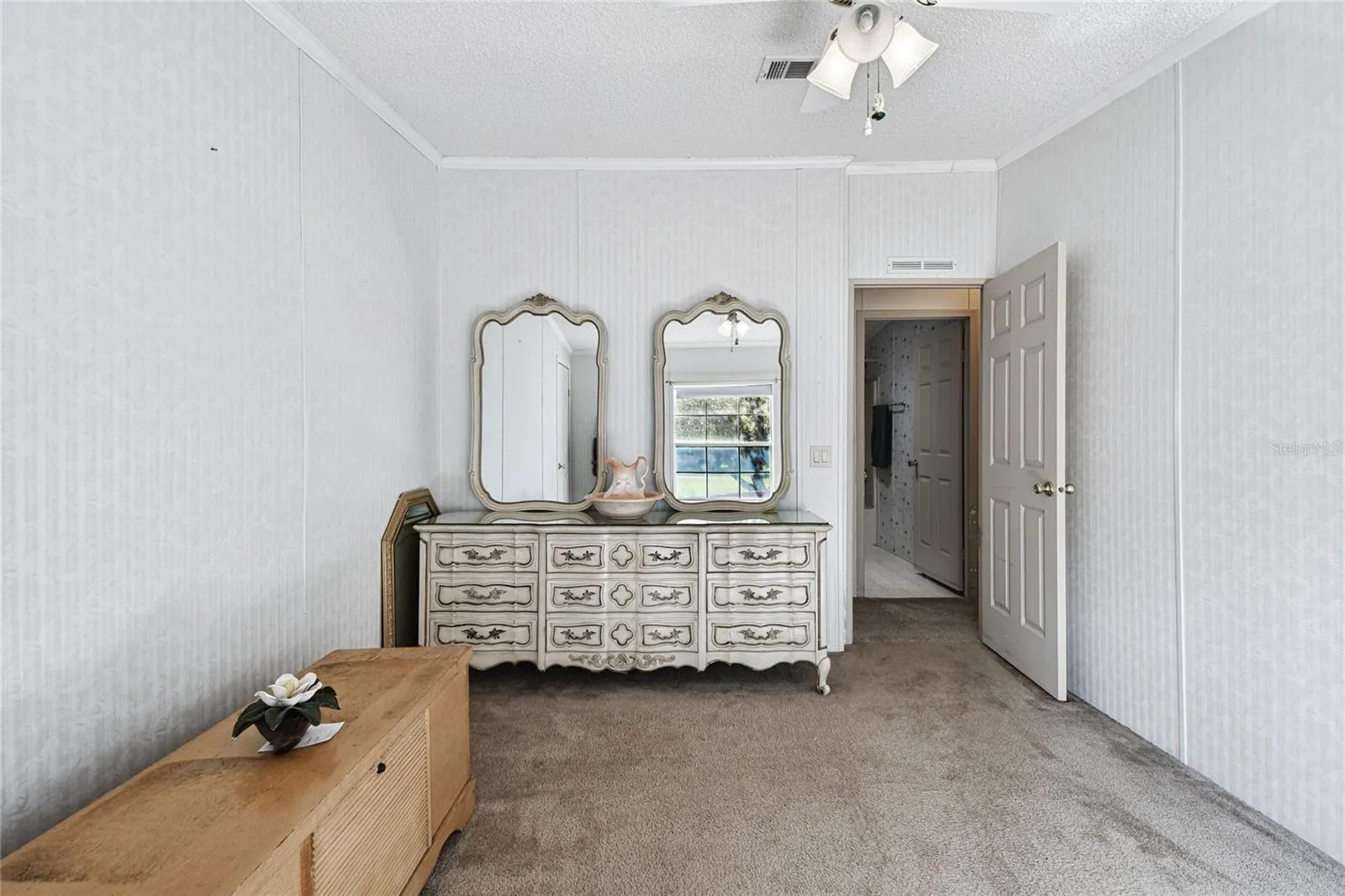 18818 HOLLY PINE TRL