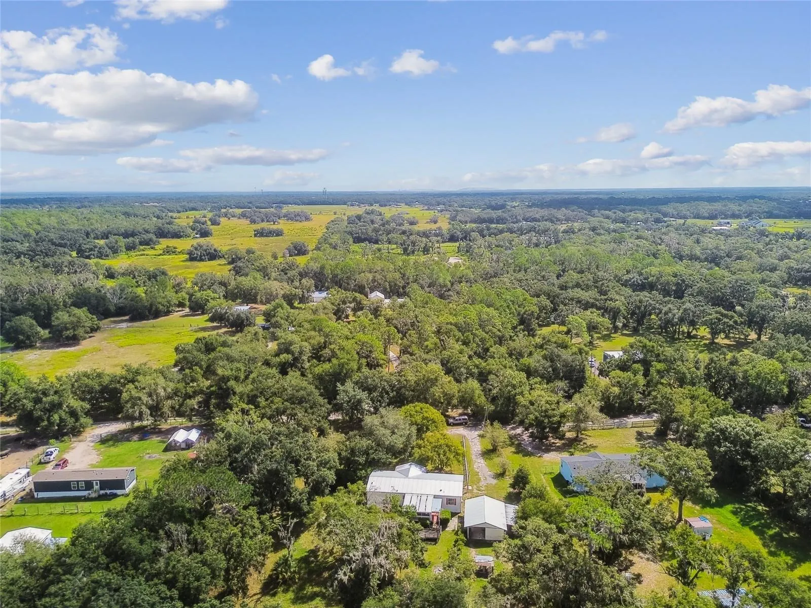18818 HOLLY PINE TRL