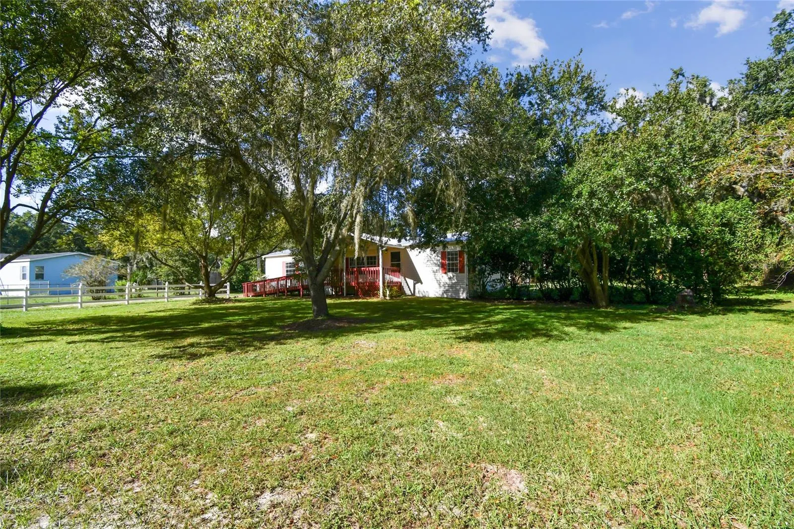18818 HOLLY PINE TRL