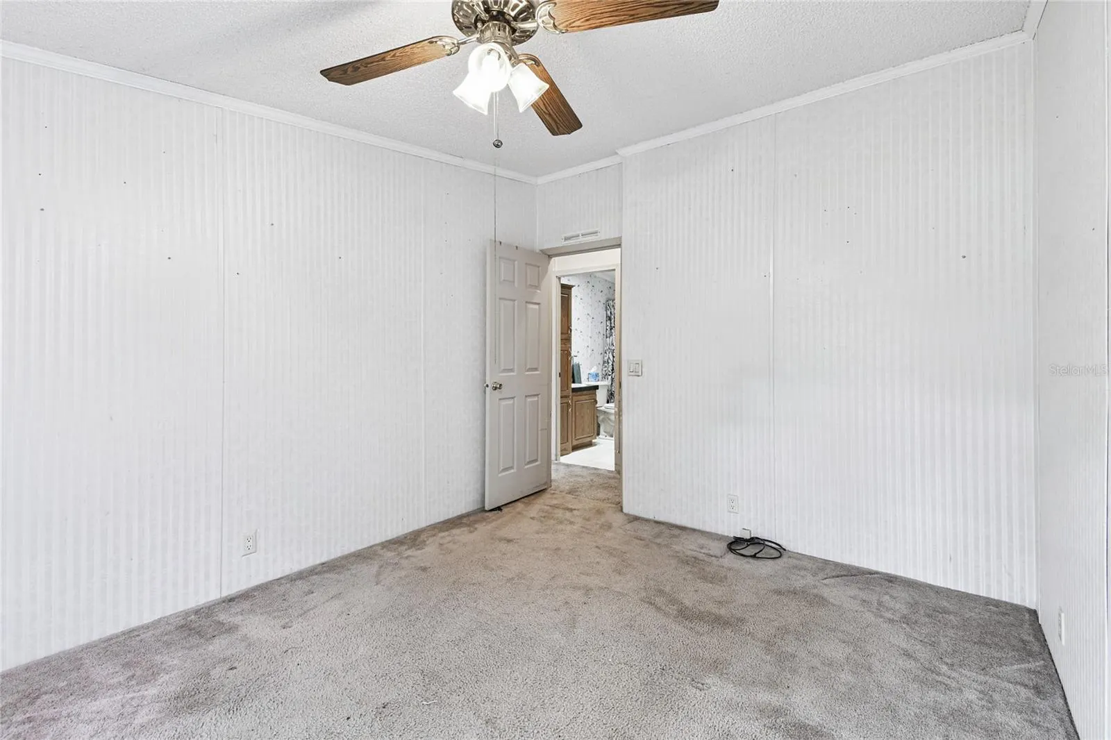 18818 HOLLY PINE TRL
