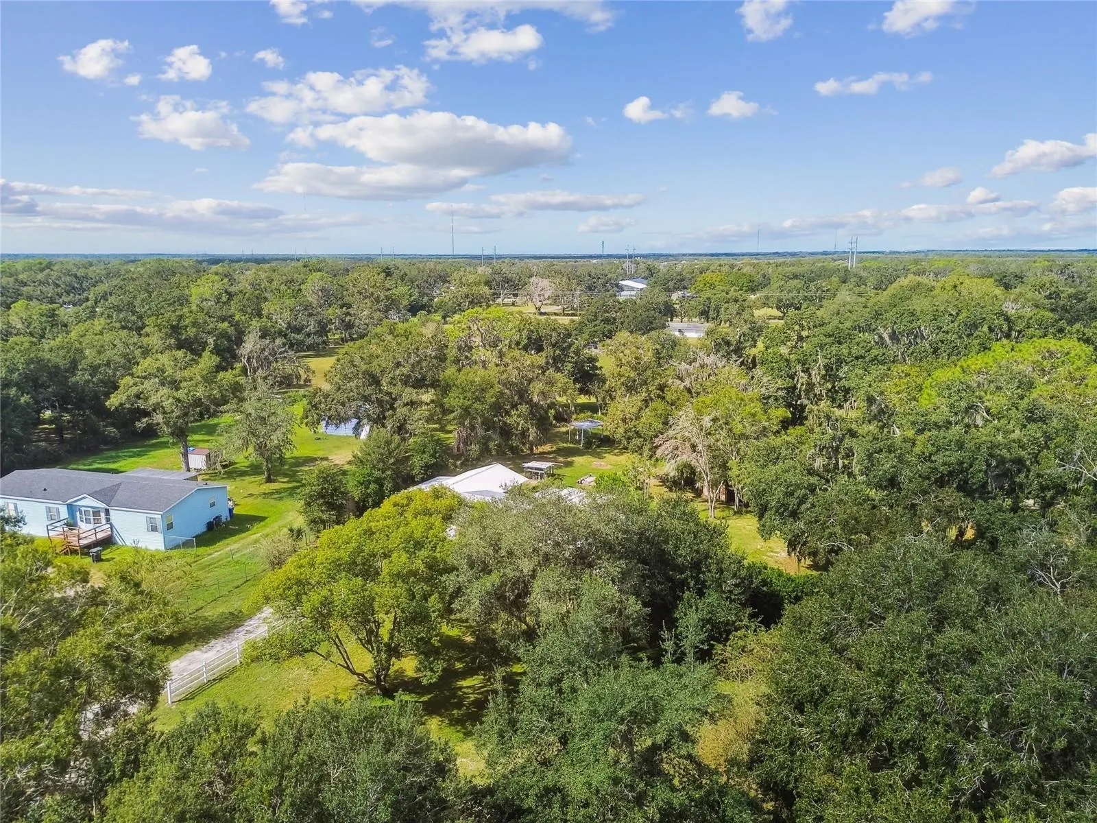 18818 HOLLY PINE TRL
