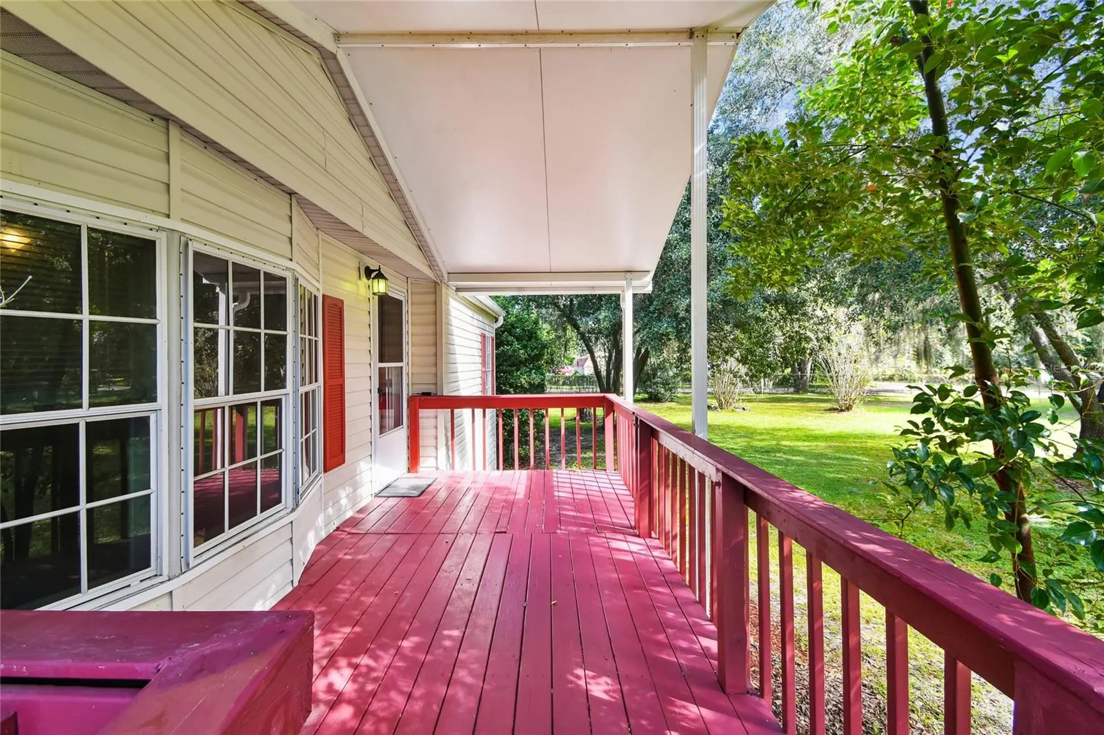18818 HOLLY PINE TRL