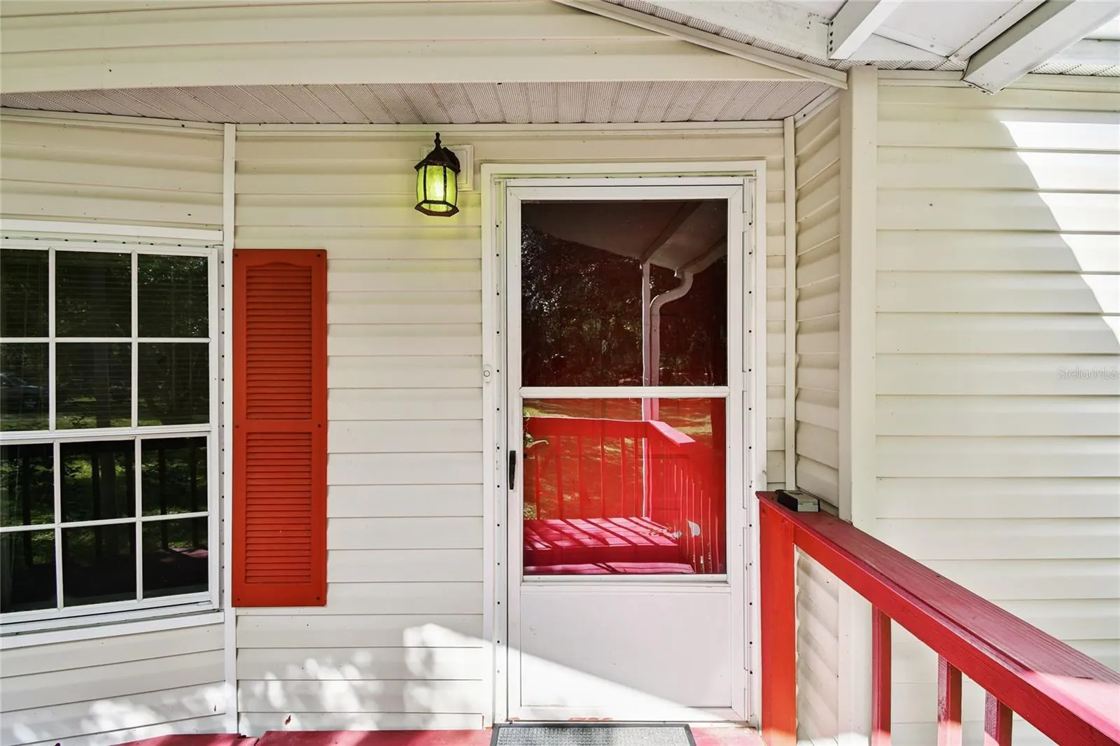 18818 HOLLY PINE TRL