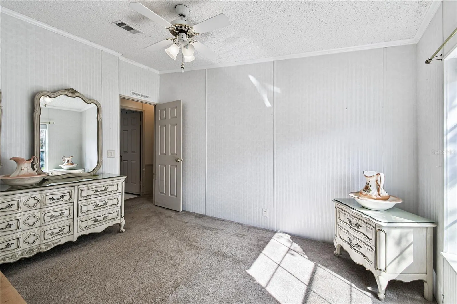 18818 HOLLY PINE TRL