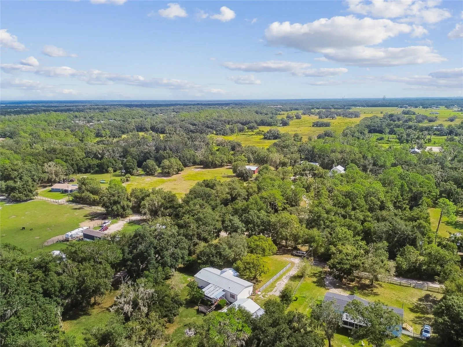 18818 HOLLY PINE TRL
