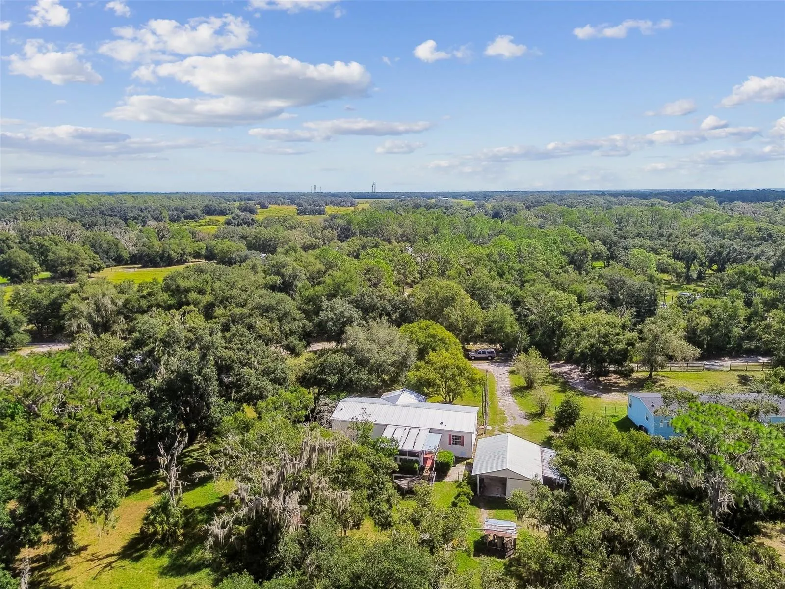 18818 HOLLY PINE TRL