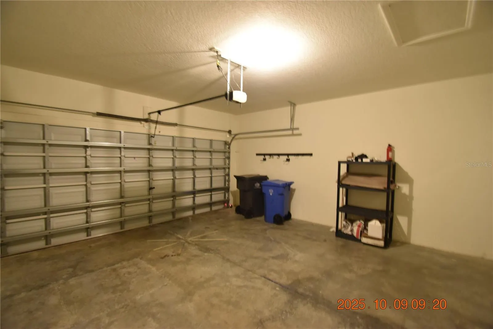 1412 MAIN ST