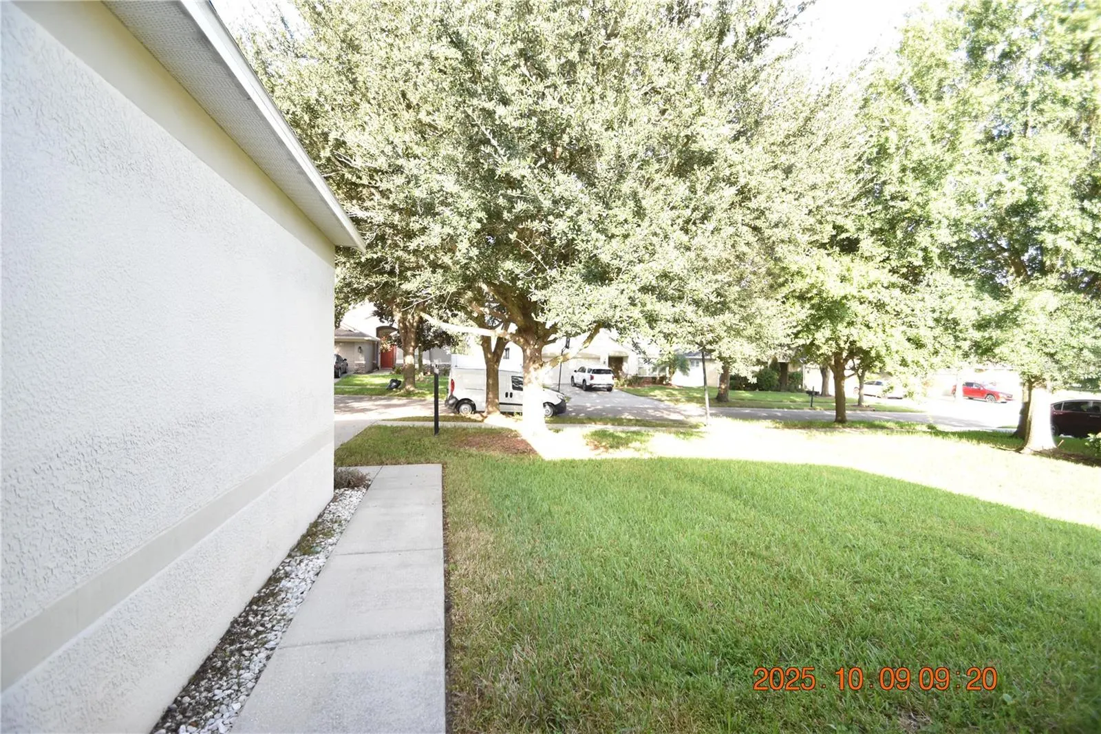 1412 MAIN ST
