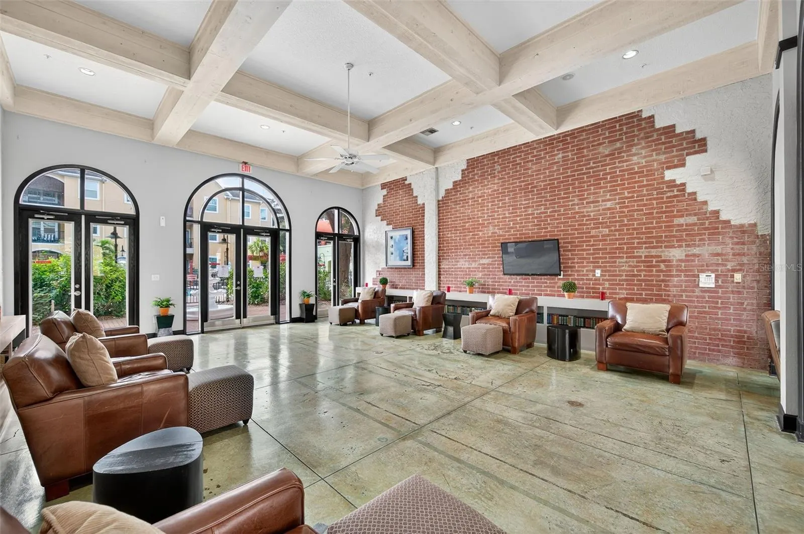 2010 E PALM AVE #14305, #14305