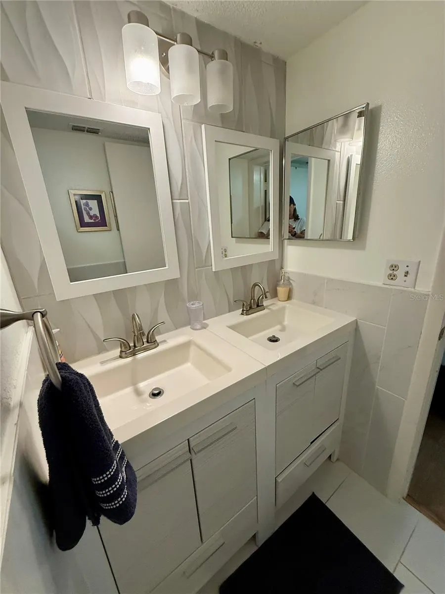 1005 GULF BLVD #304, #304