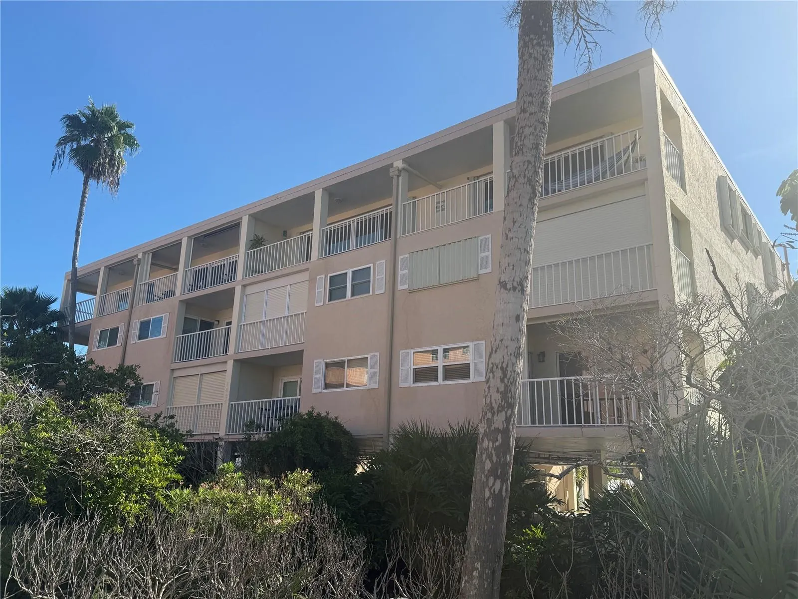 1005 GULF BLVD #304, #304