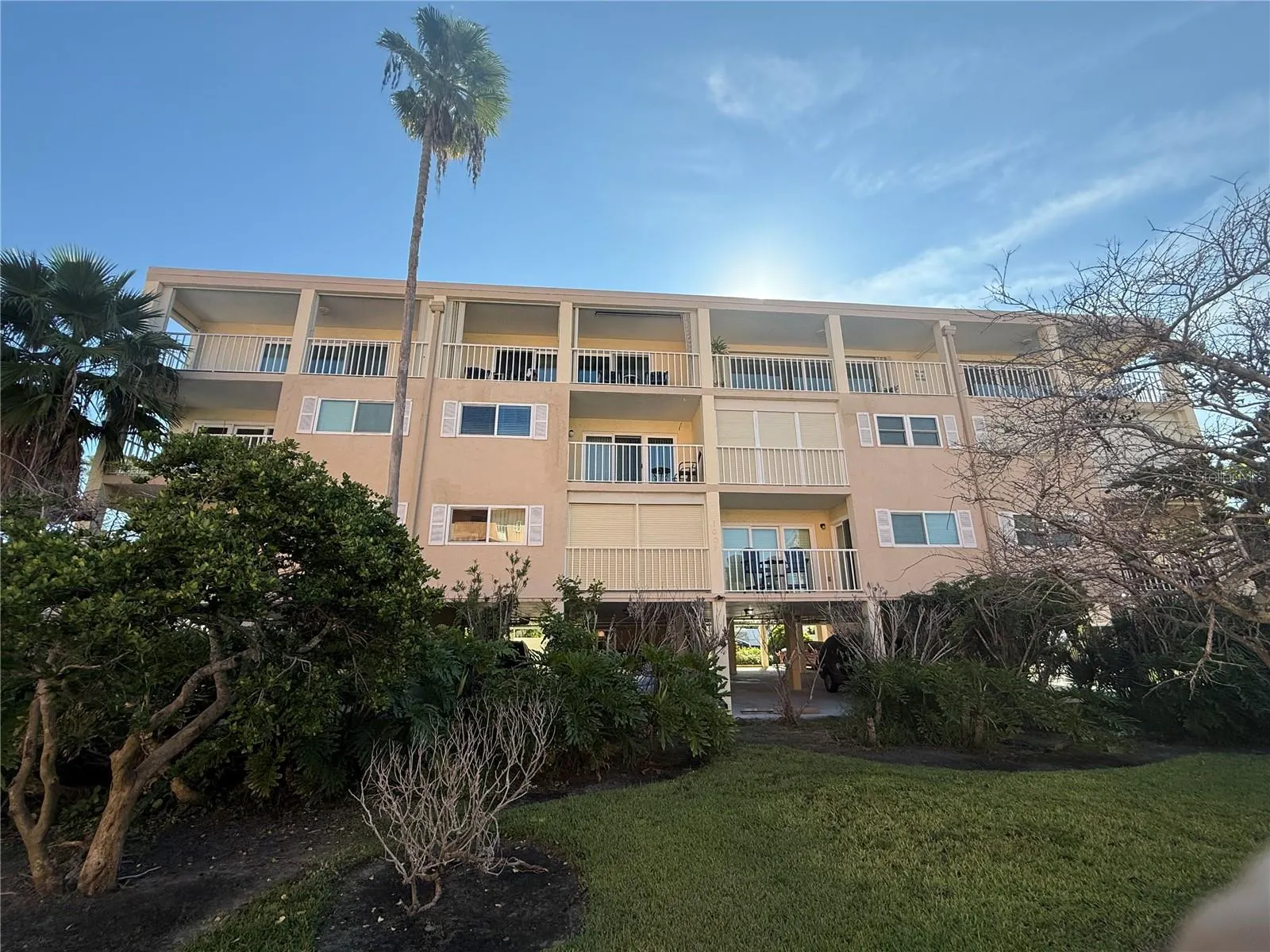 1005 GULF BLVD #304, #304