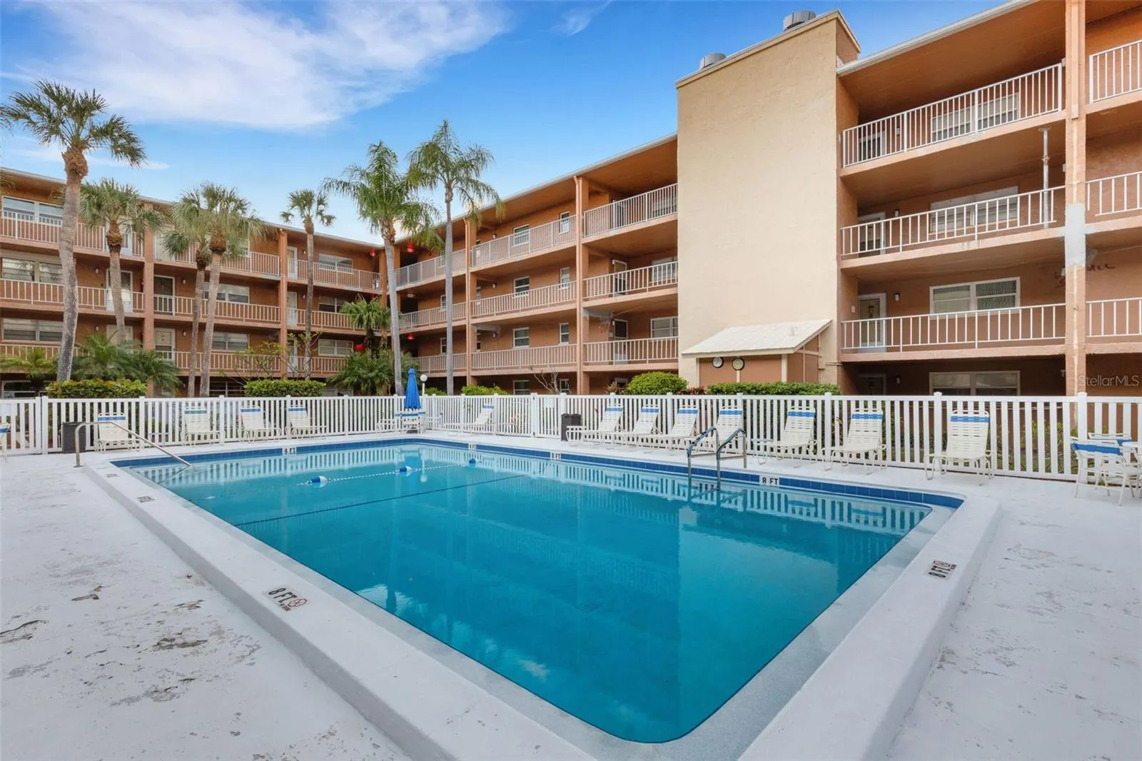 12760 INDIAN ROCKS RD #1087, #1087